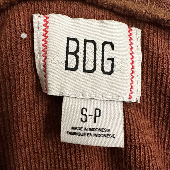 BDG Dev Notched Long Sleeve Top - Brown - Picture 3 of 4